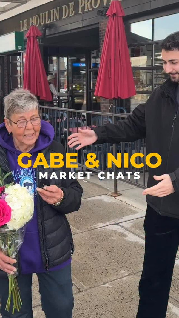 Friends in the Market!